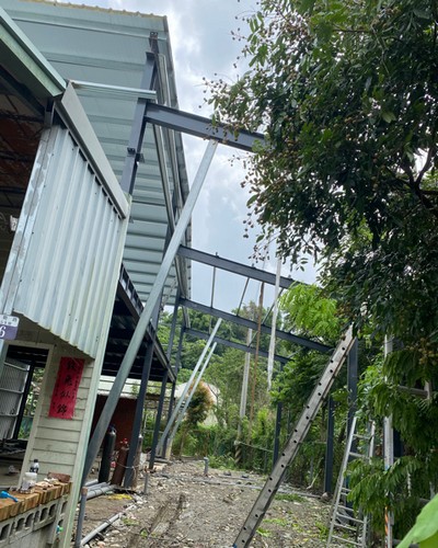 台中鐵皮屋搭建, 台中搭鐵厝, 台中鐵皮屋隔熱, 台中鐵皮屋頂加蓋, 台中鐵皮屋設計, 台中鐵皮屋施工, 台中鐵皮屋搭建, 台中鐵皮浪板施工, 台中鐵皮屋維修, 台中鐵皮屋頂浪板, 台中鐵皮屋浪板