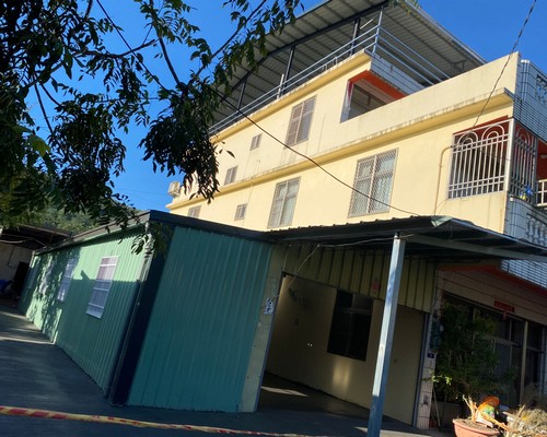 台中豐原鐵皮屋搭建, 台中豐原搭鐵厝, 台中豐原鐵皮屋隔熱, 台中豐原鐵皮屋頂加蓋, 台中豐原鐵皮屋設計, 台中豐原鐵皮屋施工, 台中豐原鐵皮屋搭建, 台中豐原鐵皮浪板施工, 台中豐原鐵皮屋維修, 台中豐原鐵皮屋頂浪板, 台中豐原鐵皮屋浪板